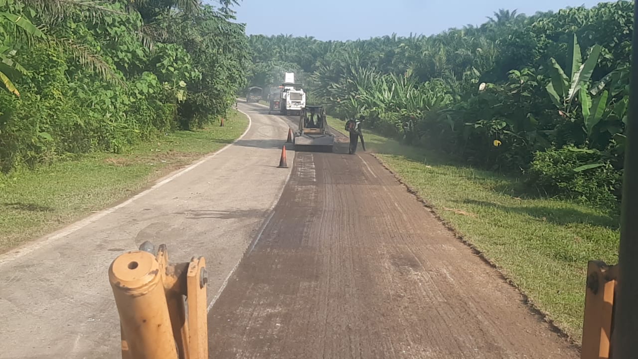 Kerja Berkala Pavemen – Mill & Pave Laluan FT1154 Jalan Felda Besout — 2